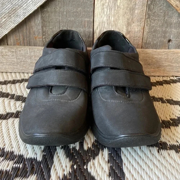 Arcopedico |  Velcro Runners - Picture 2 of 8